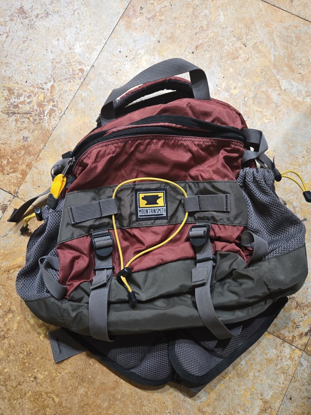 Mountainsmith DAY Pack Tour Bag Lumbar Shoulder Hiking Backpack